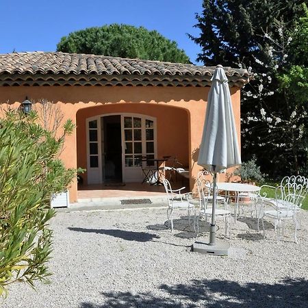 Mas Des Oliviers Bed & Breakfast Saint-Marc-Jaumegarde Exterior foto